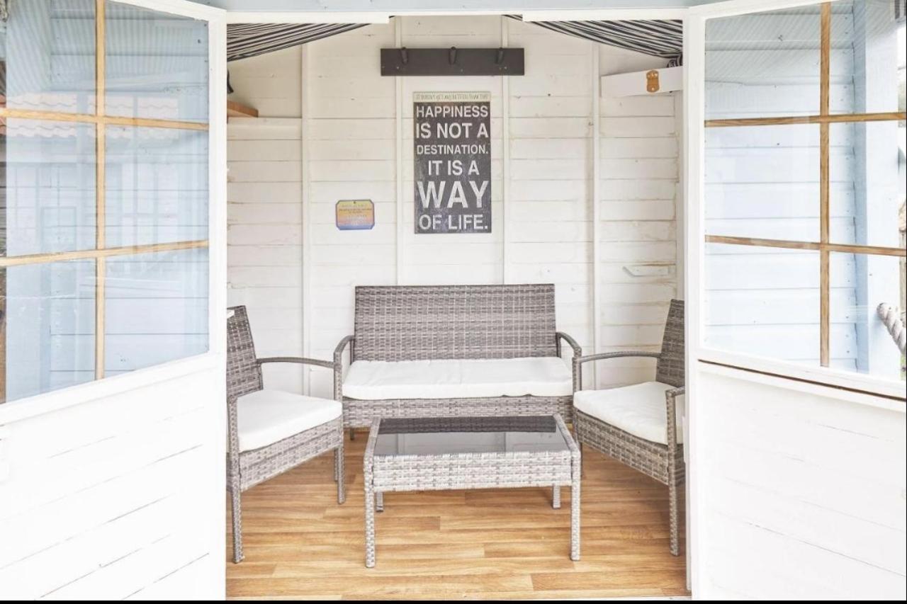 Whitby Boutique - Mast Cottage エクステリア 写真