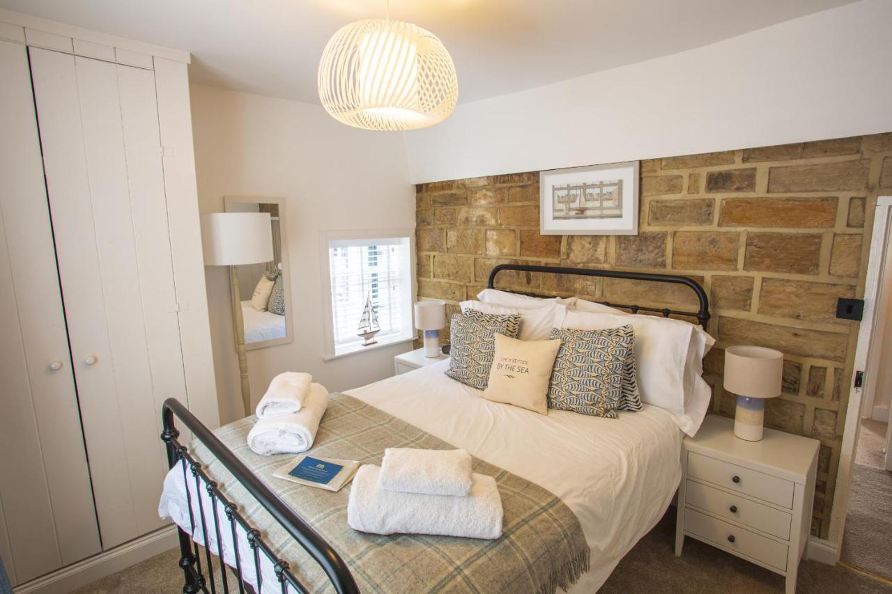 Whitby Boutique - Mast Cottage エクステリア 写真